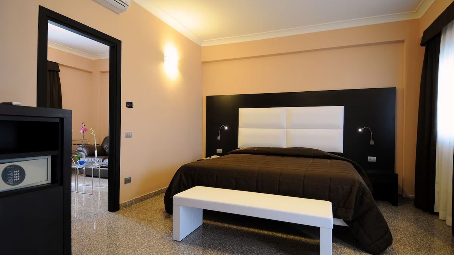 Euro House Hotels – Fiumicino Aeroporto RM