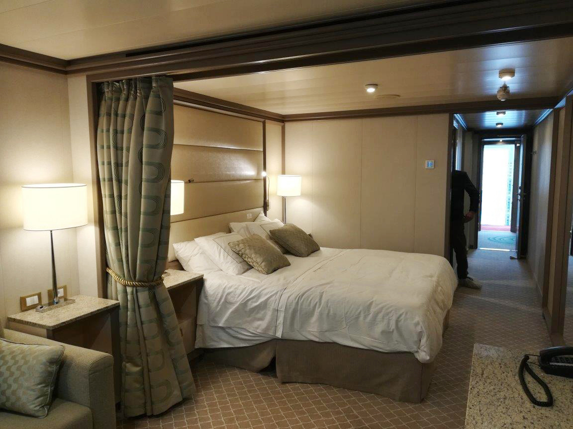 Regent Seven Seas Cruises - Homes